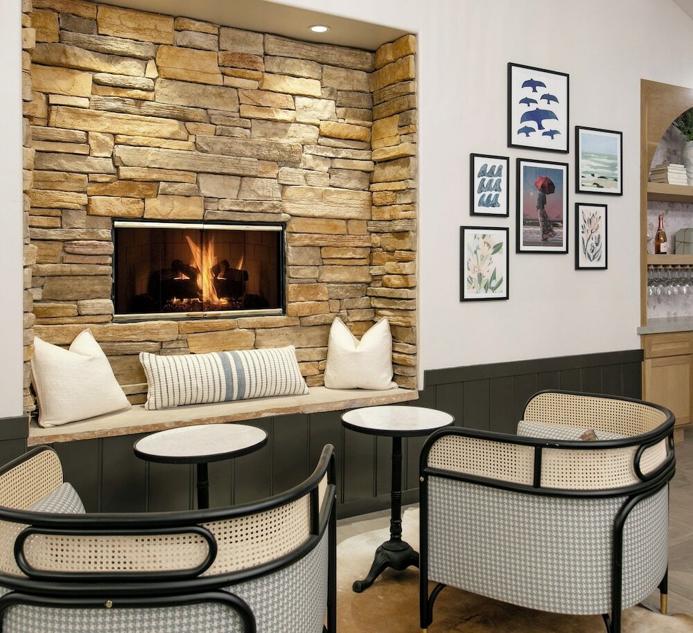 Фото Cottage Inn by The Sea