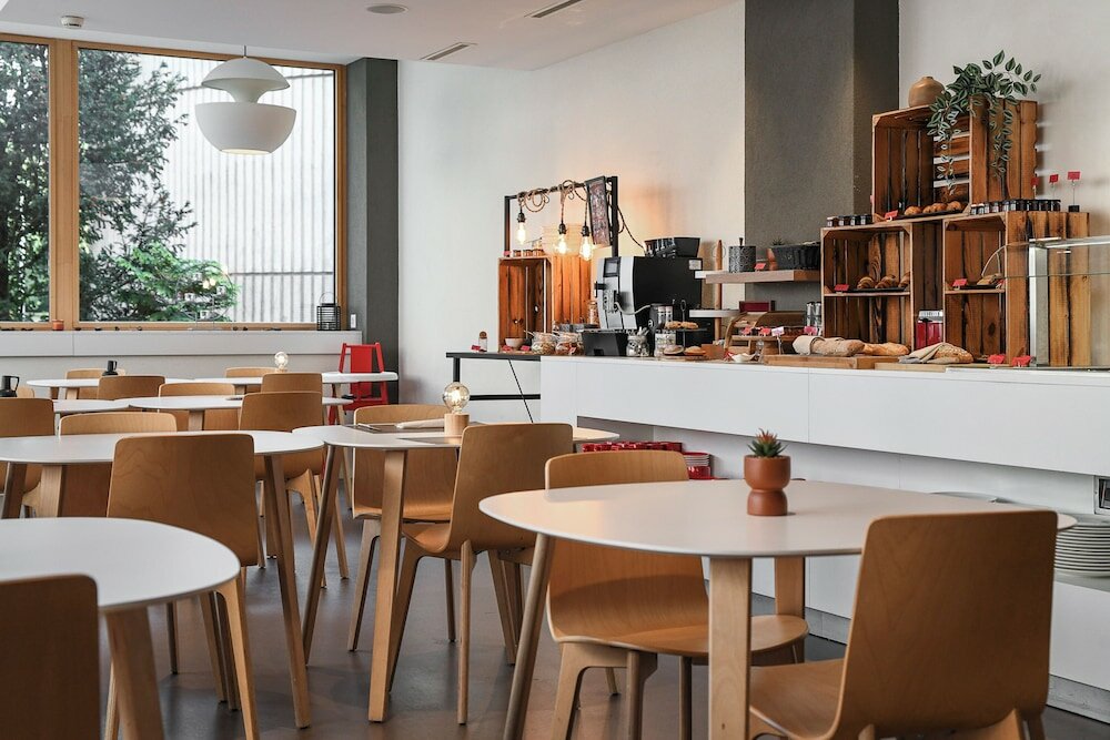 Фото Home Swiss Hotel