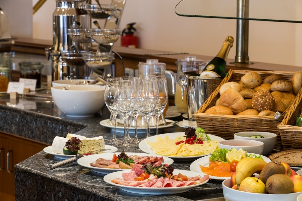 Фото Hotel Rheingold