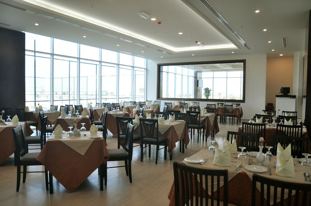 Фото Sur Grand Hotel