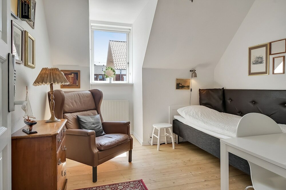 Фото Sweethome Guesthouse