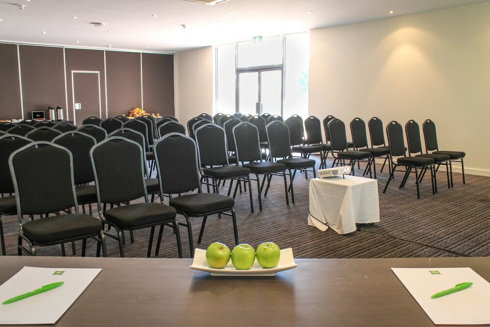 Фото ibis Styles Canberra Eaglehawk