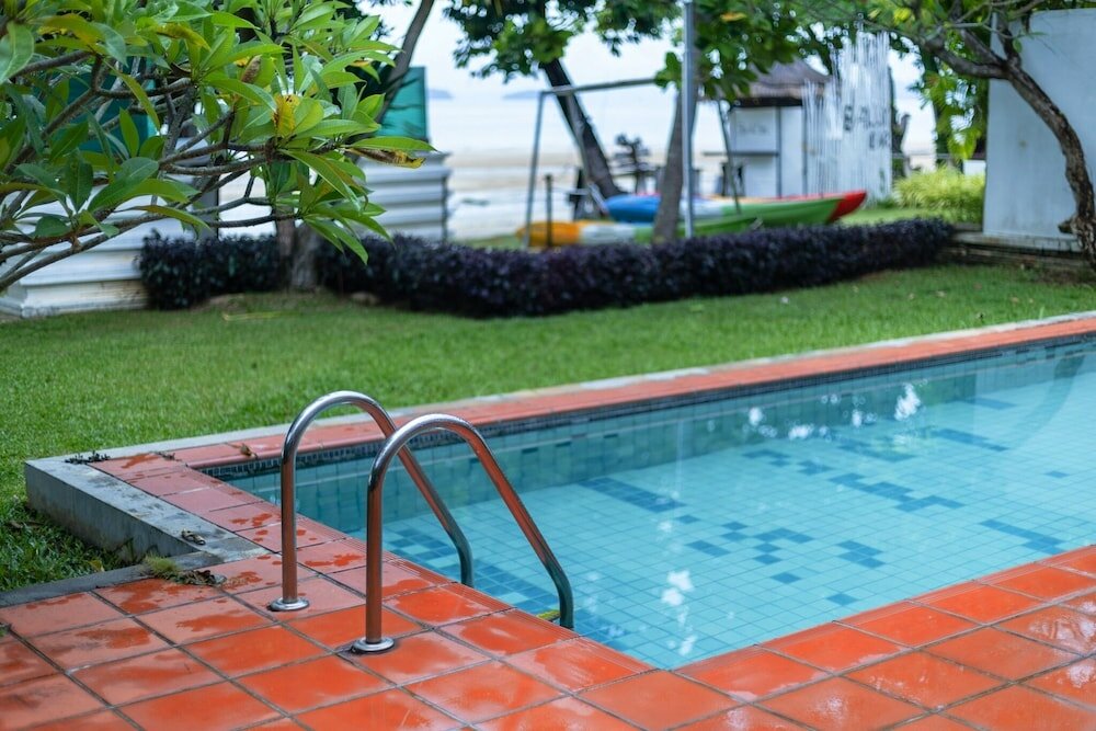 Фото Anyavee Tubkaek Beach Resort