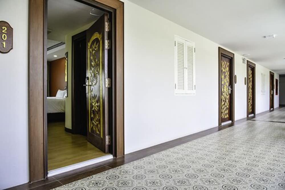 Фото White Boutique Hotel and SPA