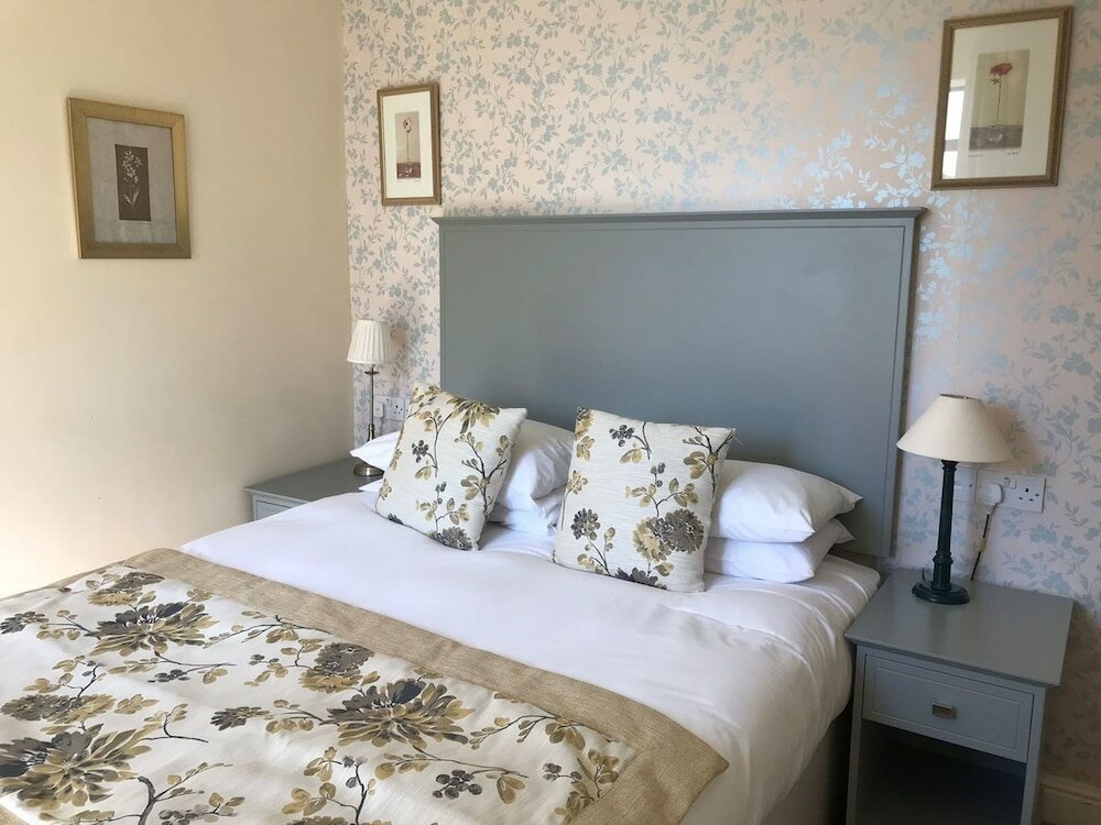 Фото Stanton Manor Hotel