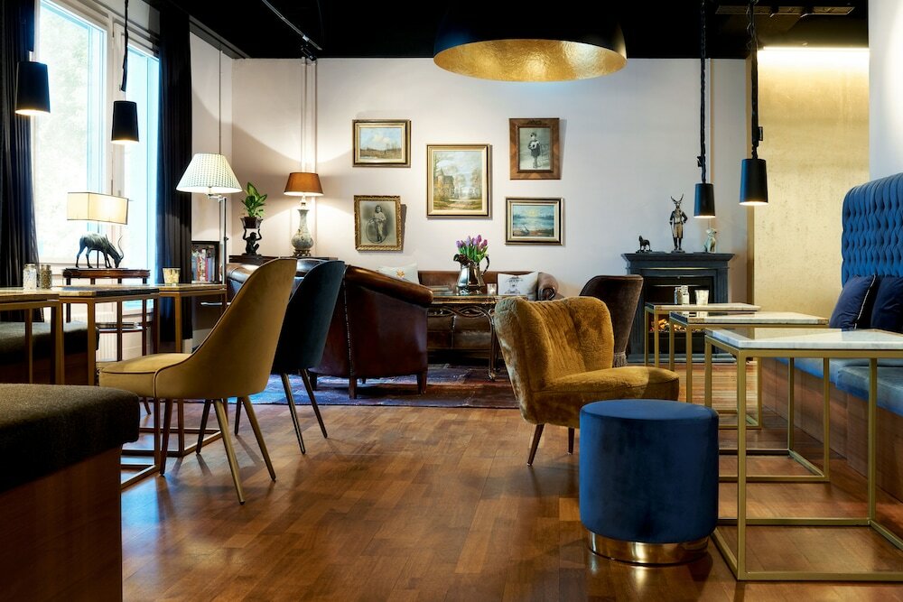 Фото Townhouse Boutique Hotel