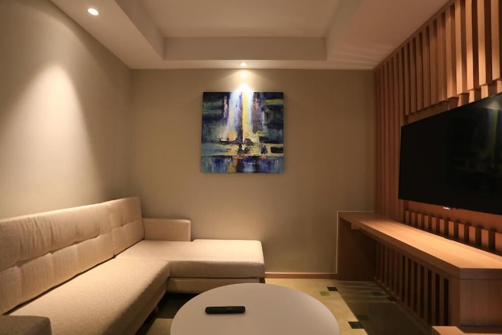 Фото Holiday Inn Express Zhangjiakou Park View