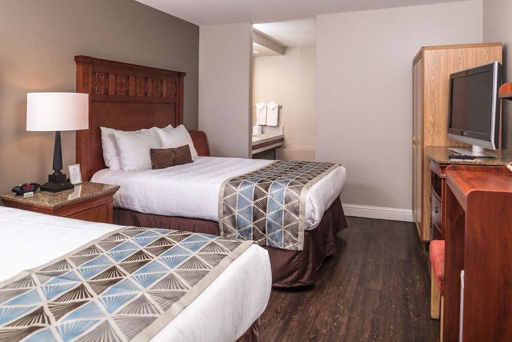 Фото Laurel Inn Motel