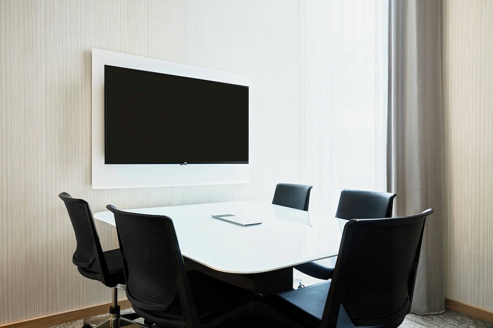 Фото Ac Hotel by Marriott Miami Aventura