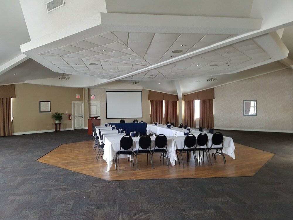 Фото Best Western Plus Durham Hotel & Conference Centre