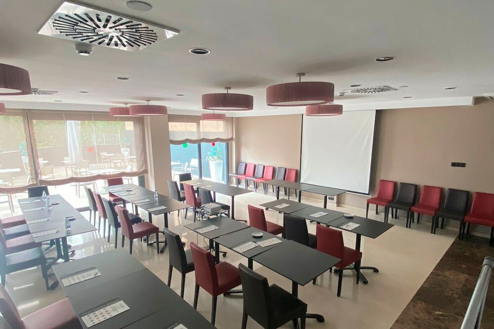 Фото Civera Hotel