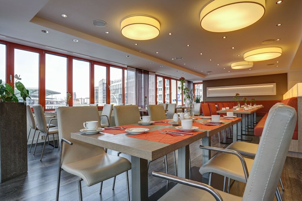 Фото Kommerzhotel Köln