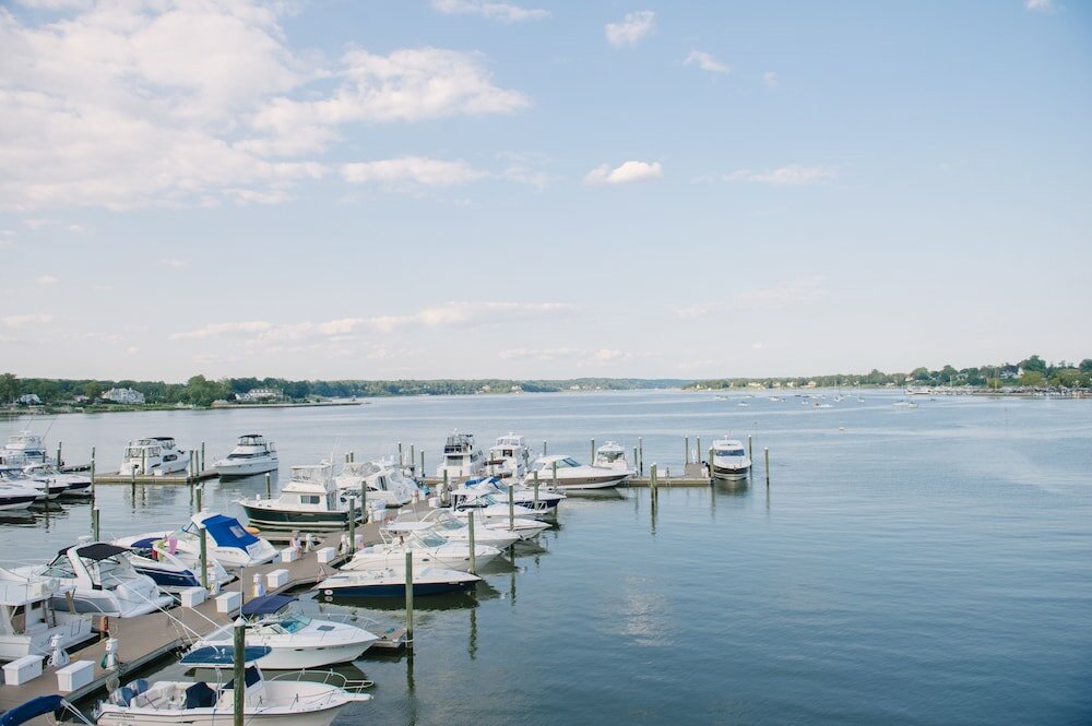 Фото Molly Pitcher Inn