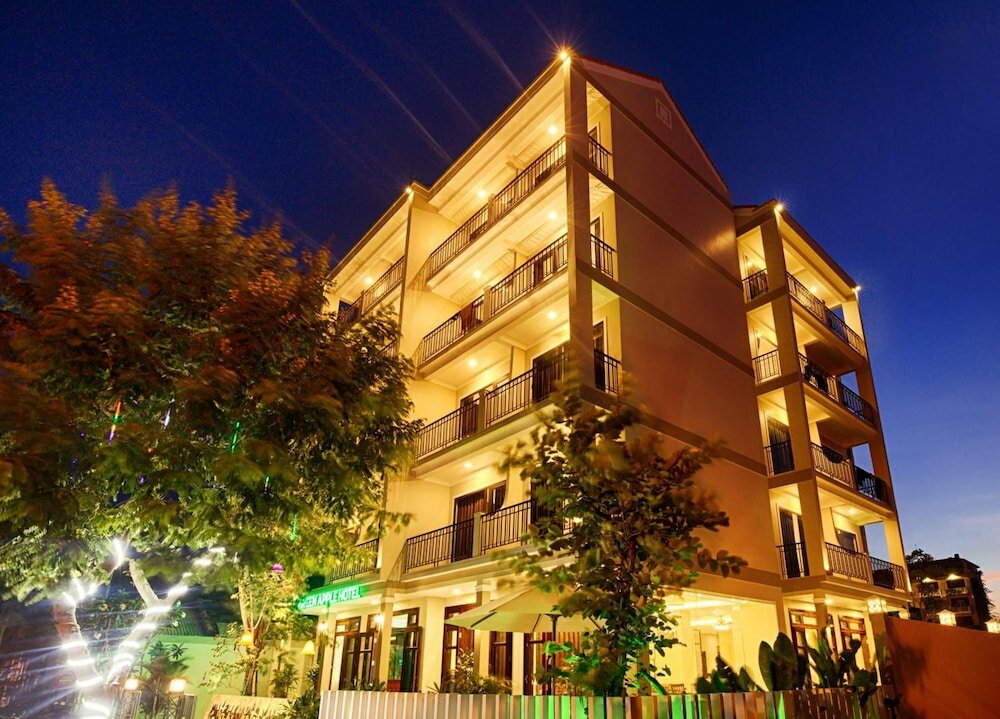 Фото Green Apple Hotel