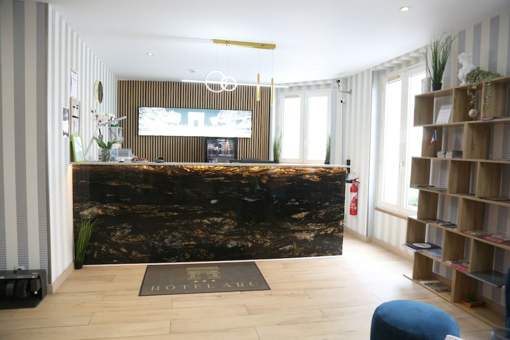 Фото Hôtel Arc Porte d'Orléans