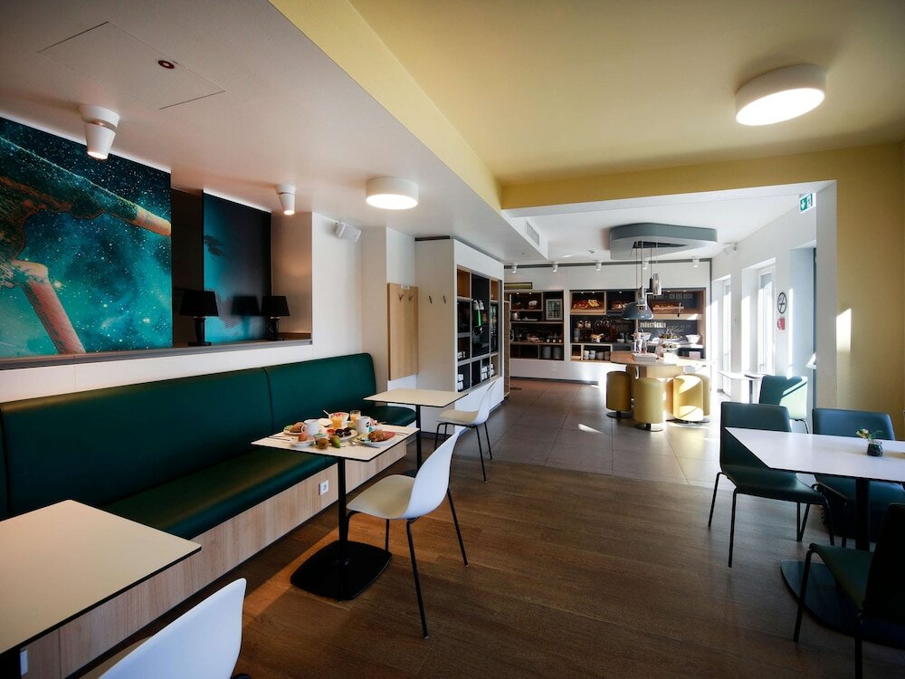 Фото B&b Hotel Jena