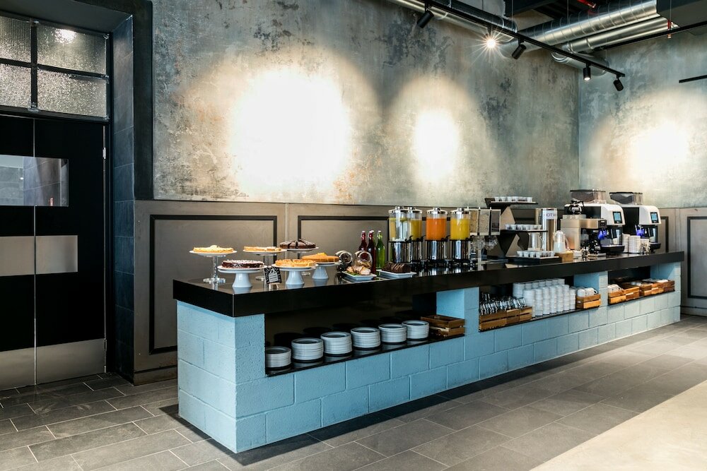 Фото J24 Hotel Milano