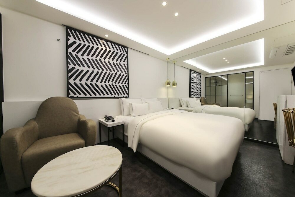 Фото Hotel Forestar Sinchon