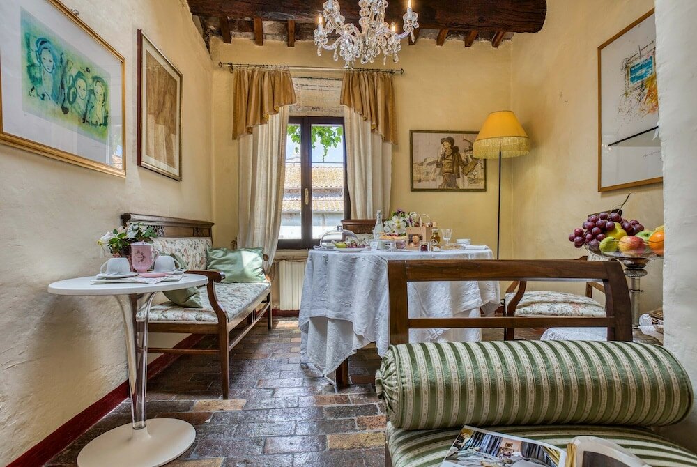 Фото B&b dei Papi Boutique Hotel