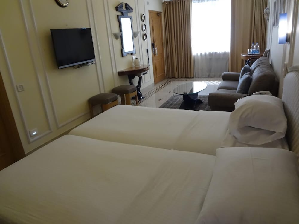 Фото Regency Hotel