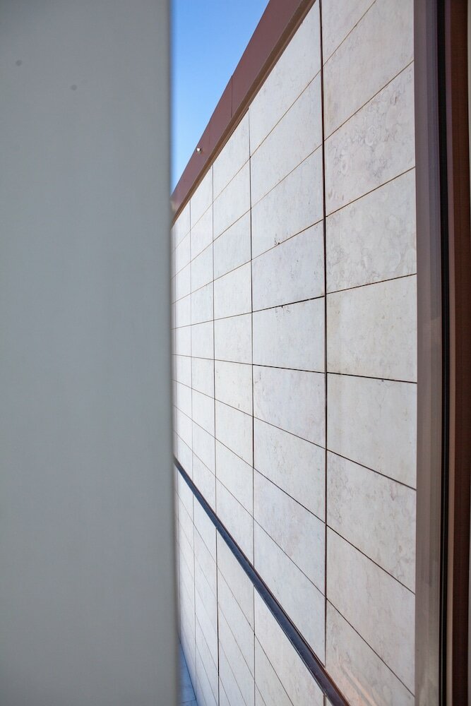 Фото Wine & Books Lisboa Hotel