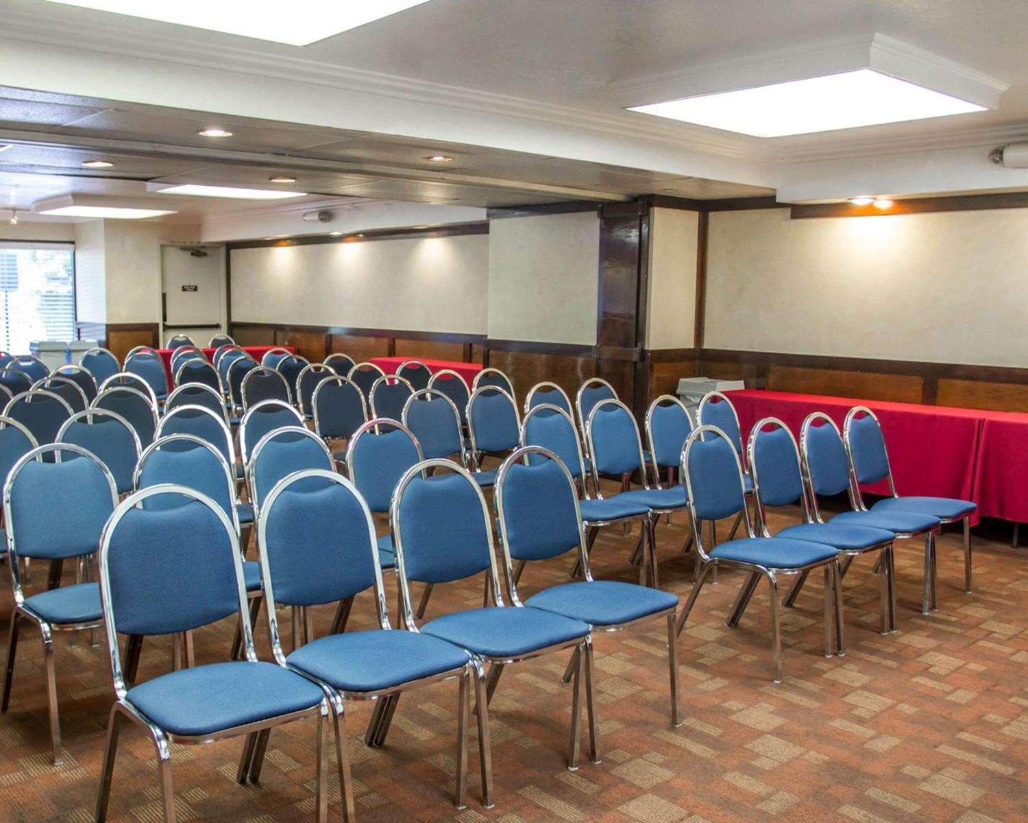 Фото Quality Inn Riverside near Ucr and Downtown