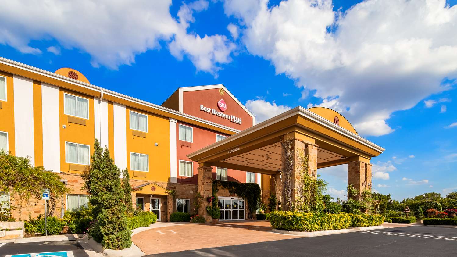 Фото Blanco River Hotel