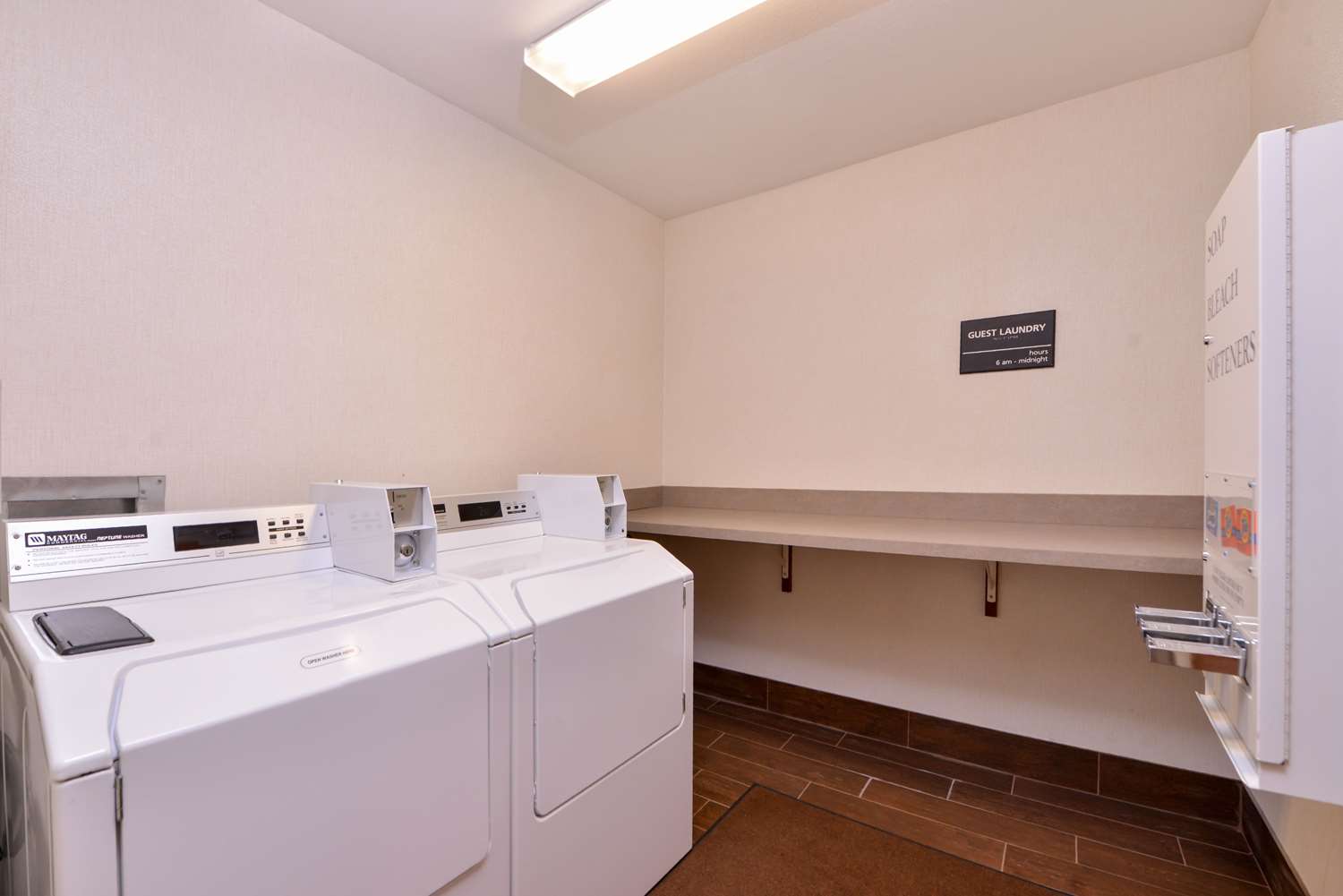 Фото Hampton Inn York