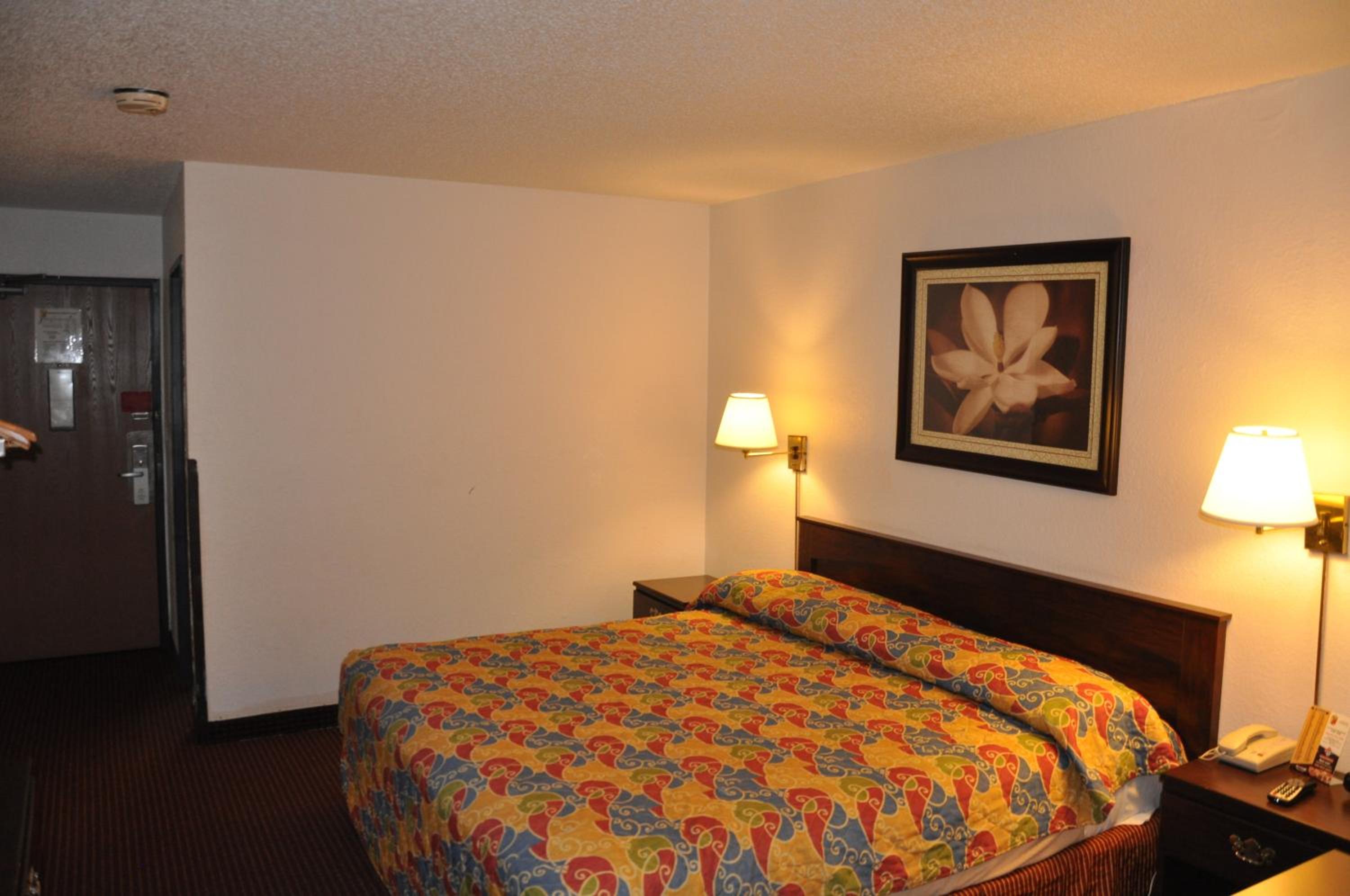 Фото Heritage Inn