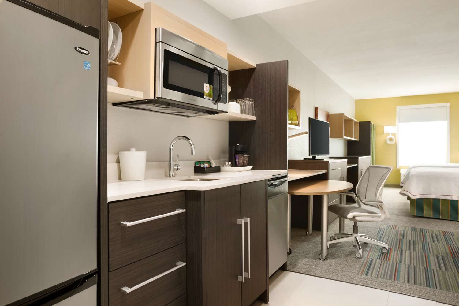 Фото Home2 Suites by Hilton Houston Webster