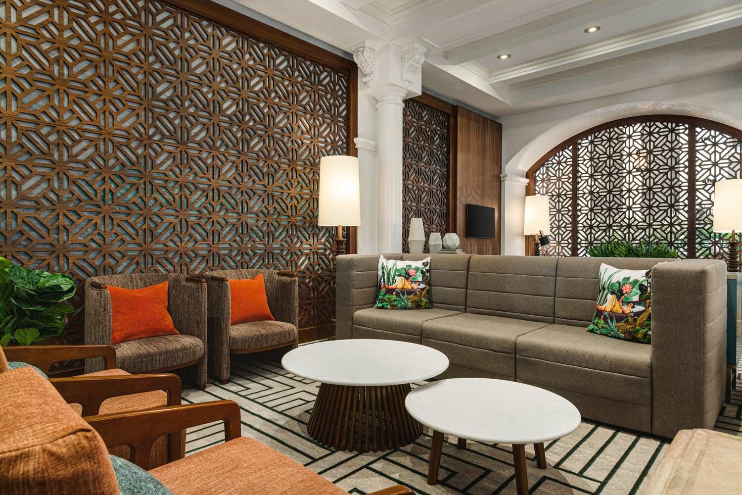 Фото Embassy Suites by Hilton Fort Lauderdale 17th Street 