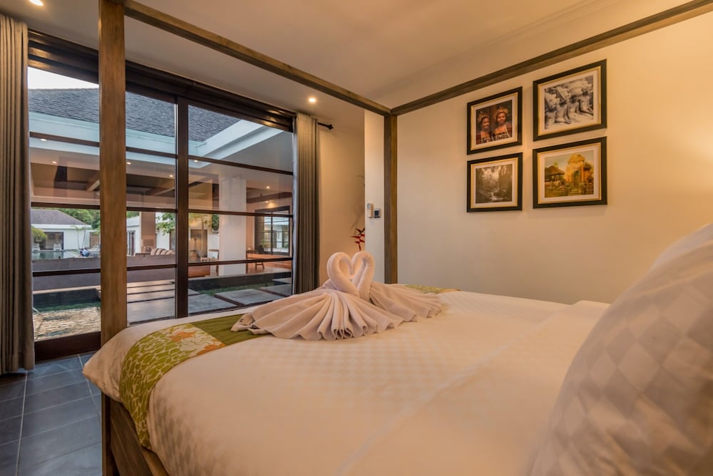 Фото The Christina Estate