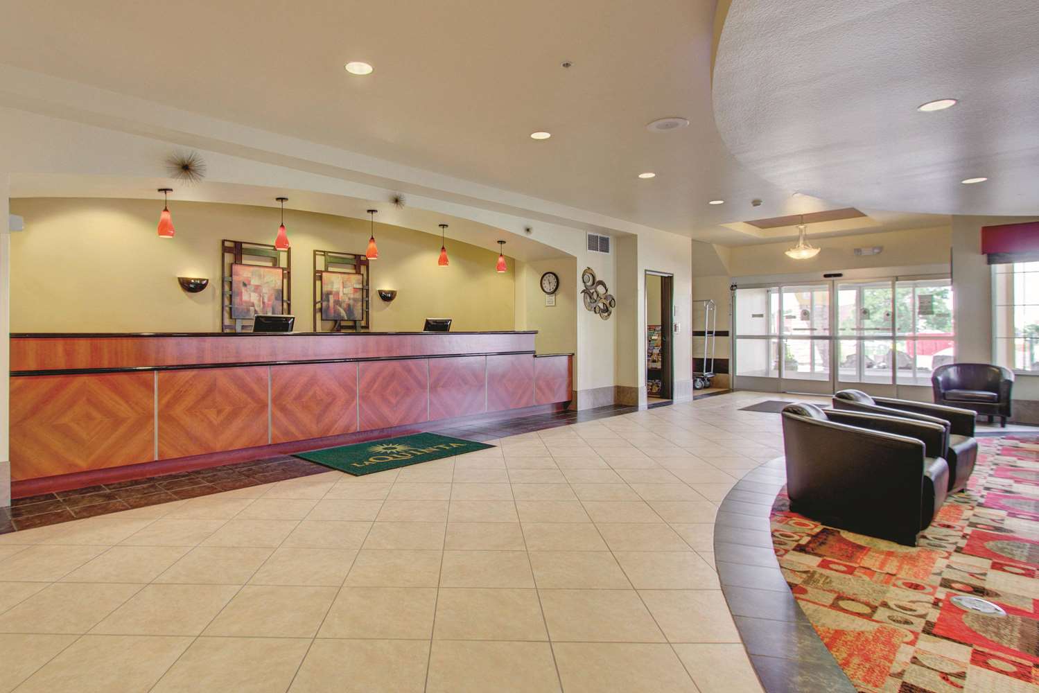 Фото La Quinta Inn & Suites by Wyndham Denver Gateway Park