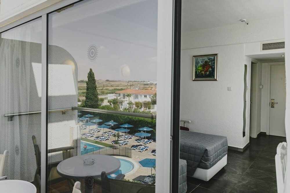 Фото Sveltos Hotel