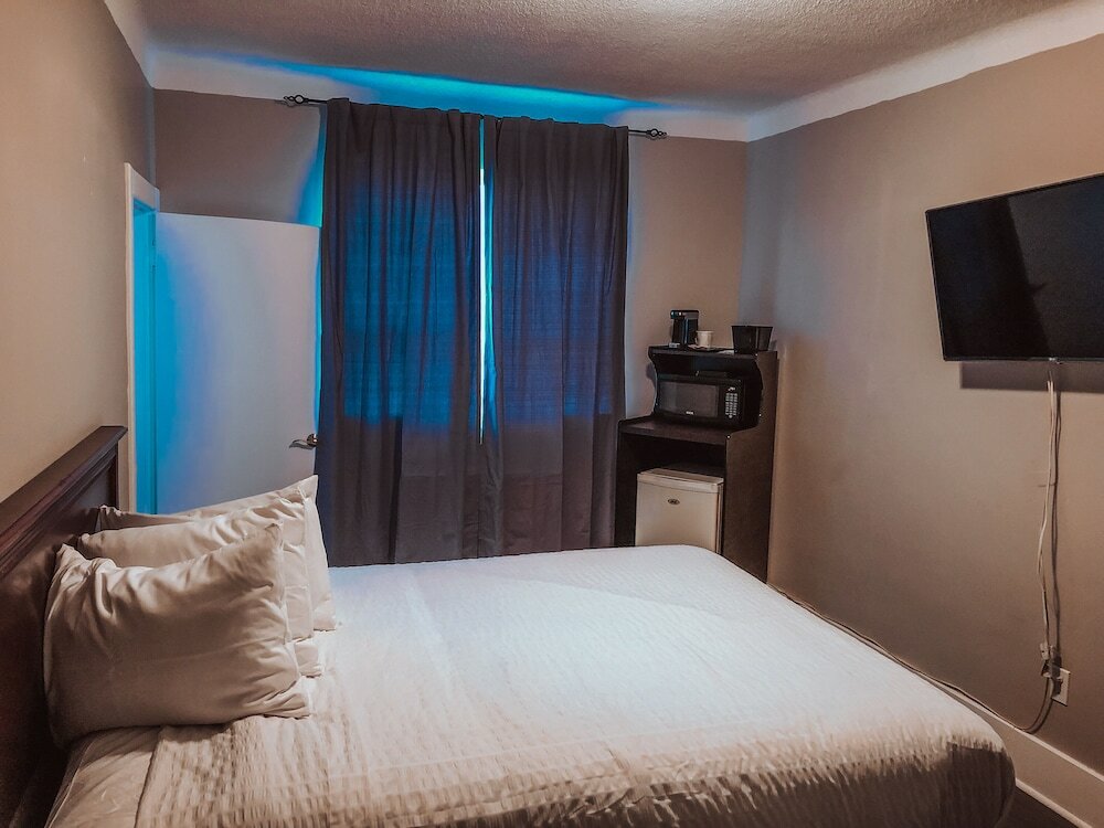 Фото London Residency Inn