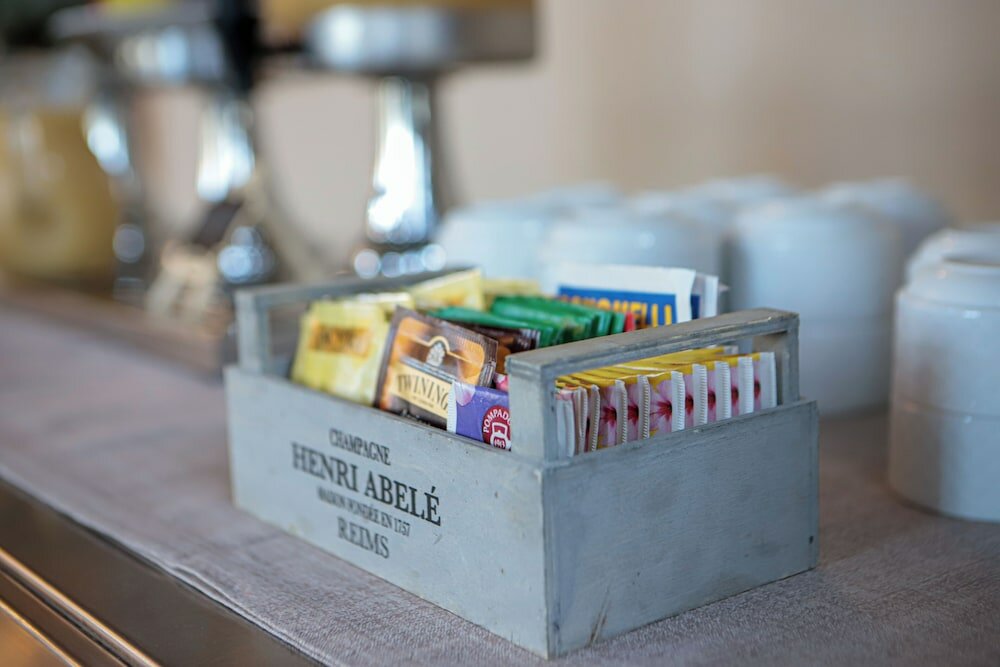 Фото Pràcatinat Hotel & Restaurant