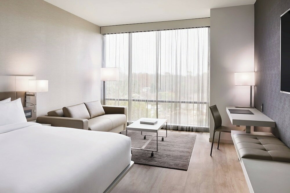 Фото Ac Hotel by Marriott Charlotte Southpark