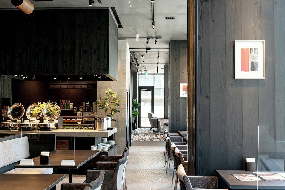 Фото Wyndham Garden Sapporo Odori