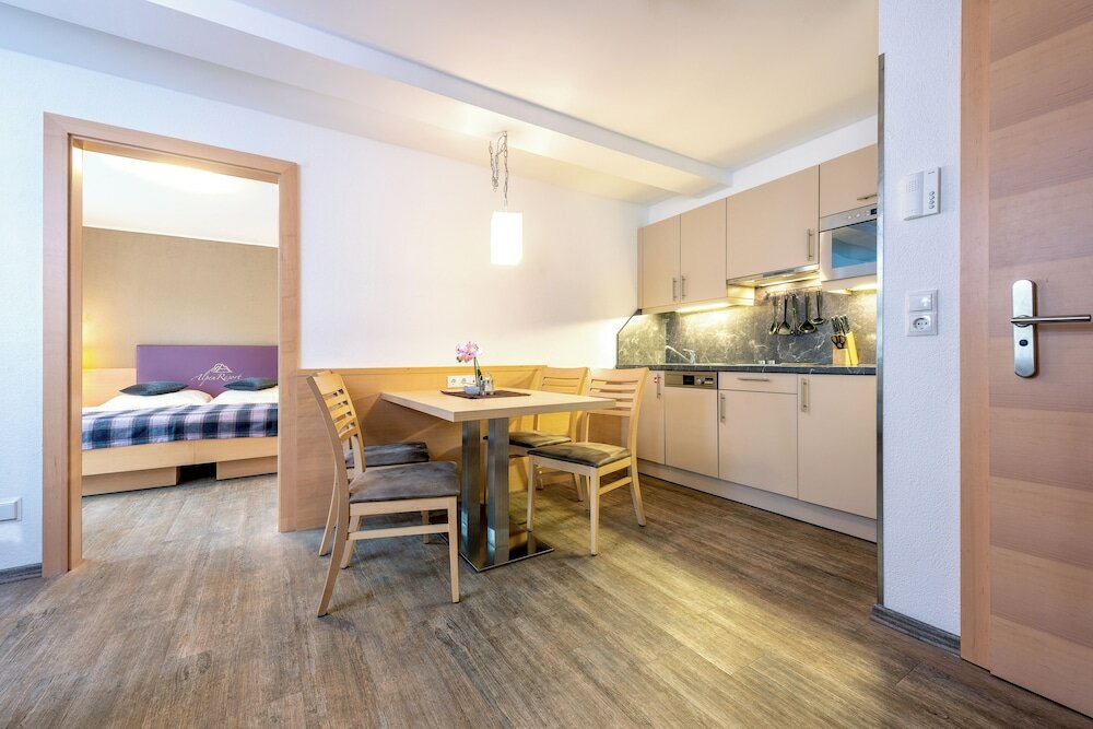 Фото Alpenresort Thanner