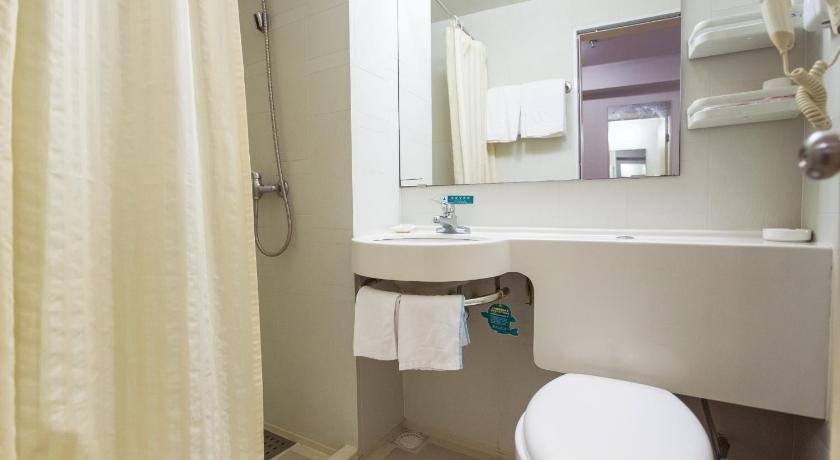 Фото Jinjiang Inn Style Xinyu Railway Station