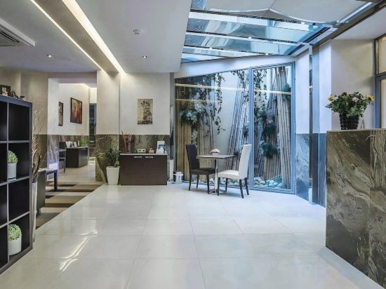 Фото Отель Catone District