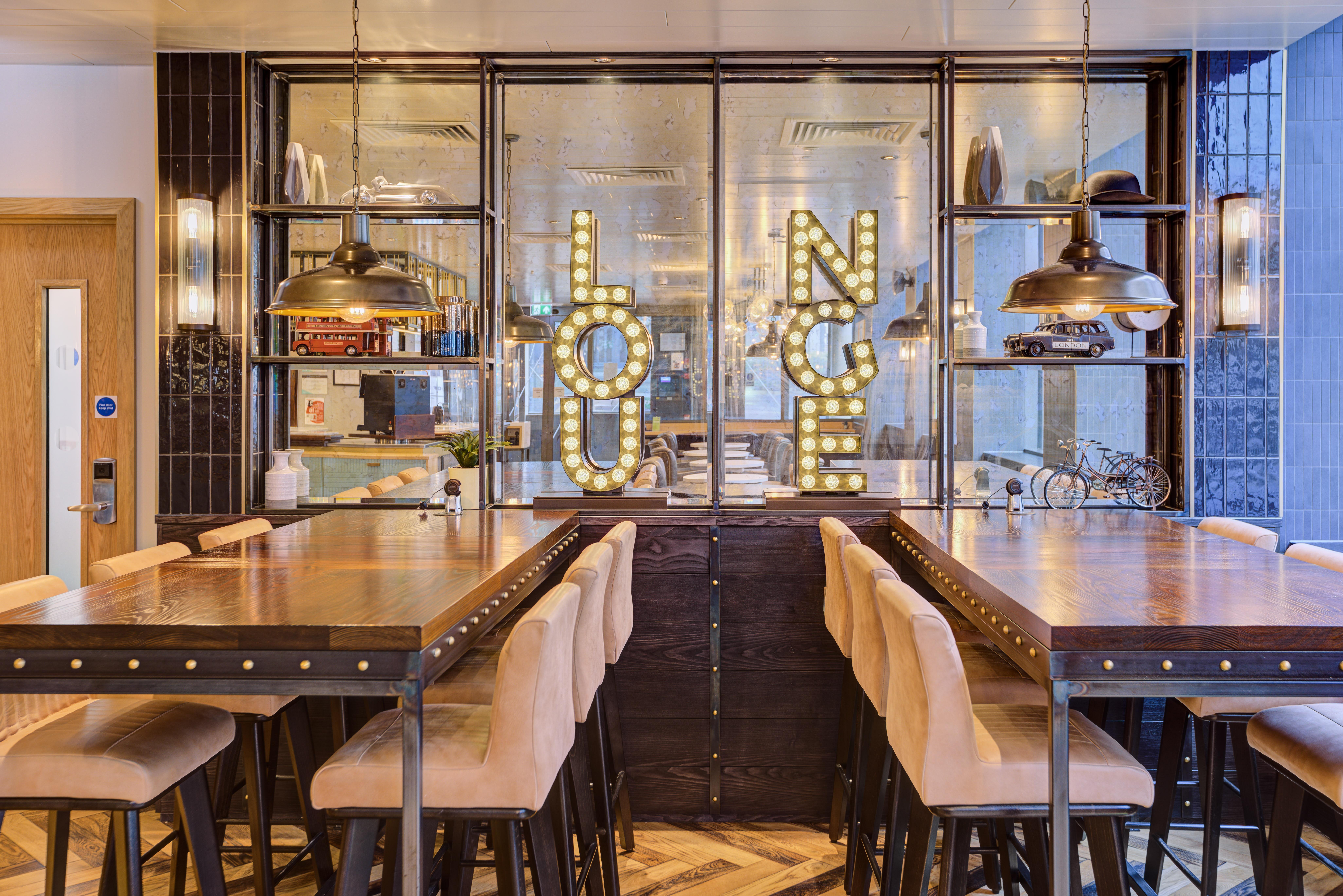 Фото London West Brompton