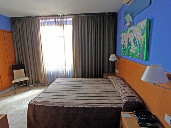 Фото El Aguila Hotel