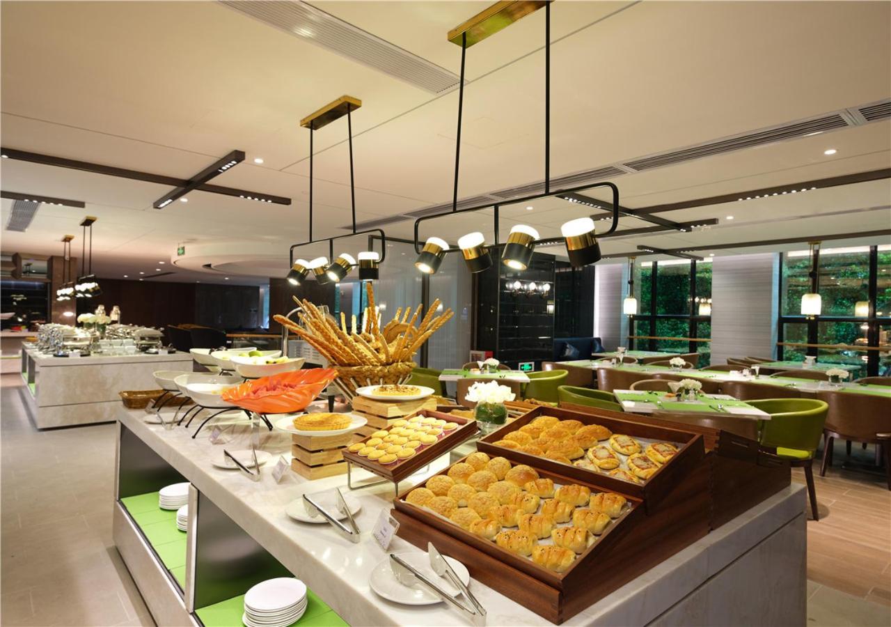 Фото Hampton by Hilton Guangzhou Tianhe Sports Center