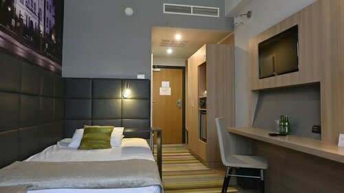 Гостиница Hotel Mercure Piotrkow Trybunalski Vestil в Петркув-Трибунальски