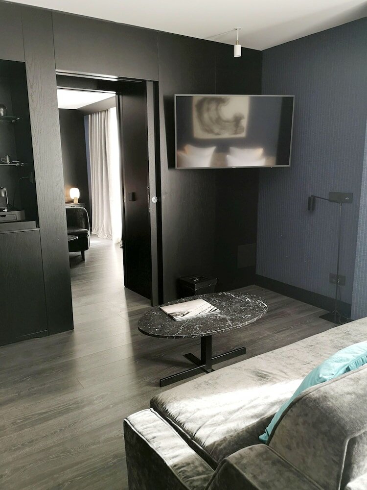 Фото The Pavilions Madrid