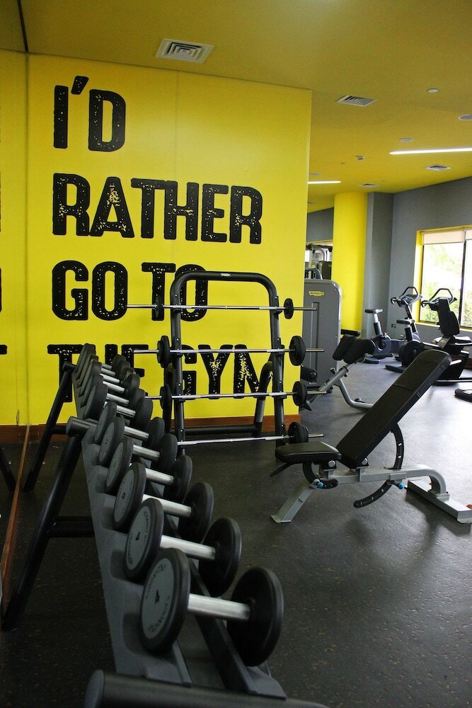 Фото Yas Plaza Bay