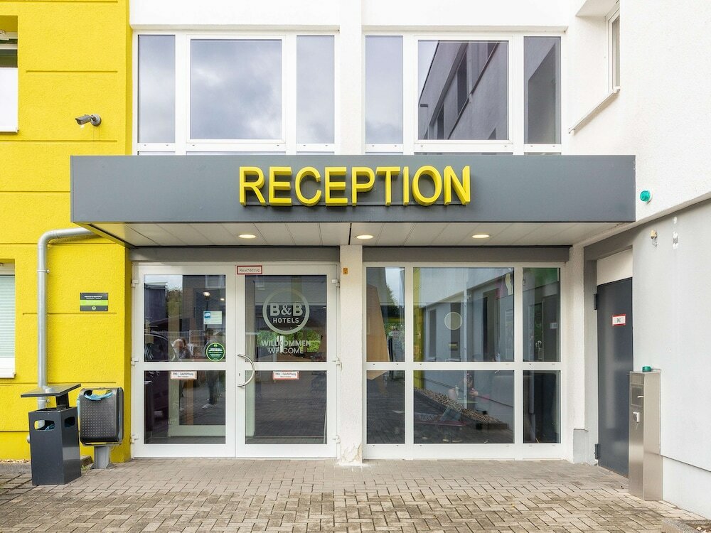 Фото B&b Hotel Bochum-Herne