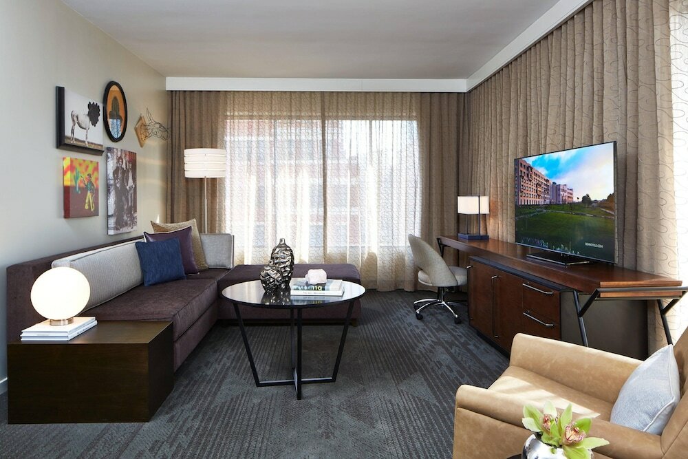Фото The Worthington Renaissance Fort Worth Hotel