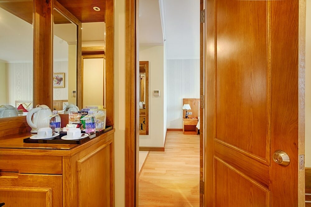 Фото Serene Beach Hotel Danang